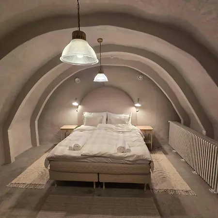 Augusta Christina, Gueldenstubbe Residences