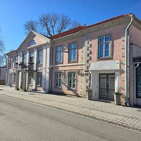 Augusta Christina, Gueldenstubbe Residences