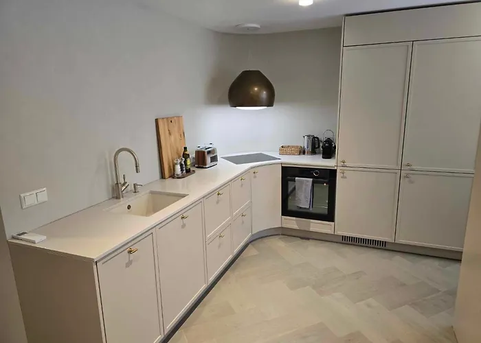 Augusta Christina, Gueldenstubbe Residences Apartment *